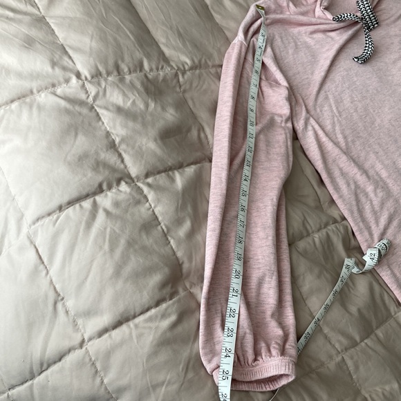 Pink Heather Hoodie - Picture 4 of 8